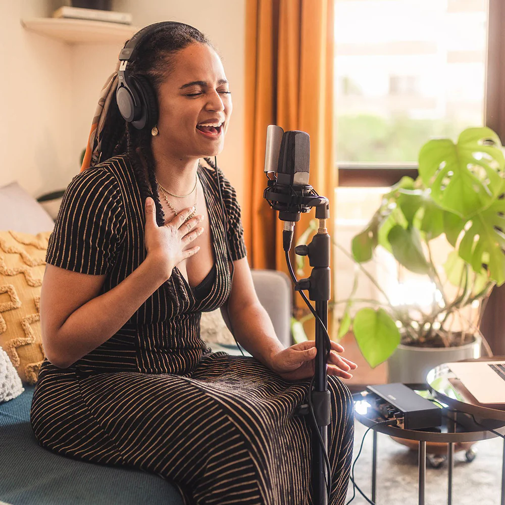 Combo De Grabacion Arturia Minifuse Negro 800202 - Image 3