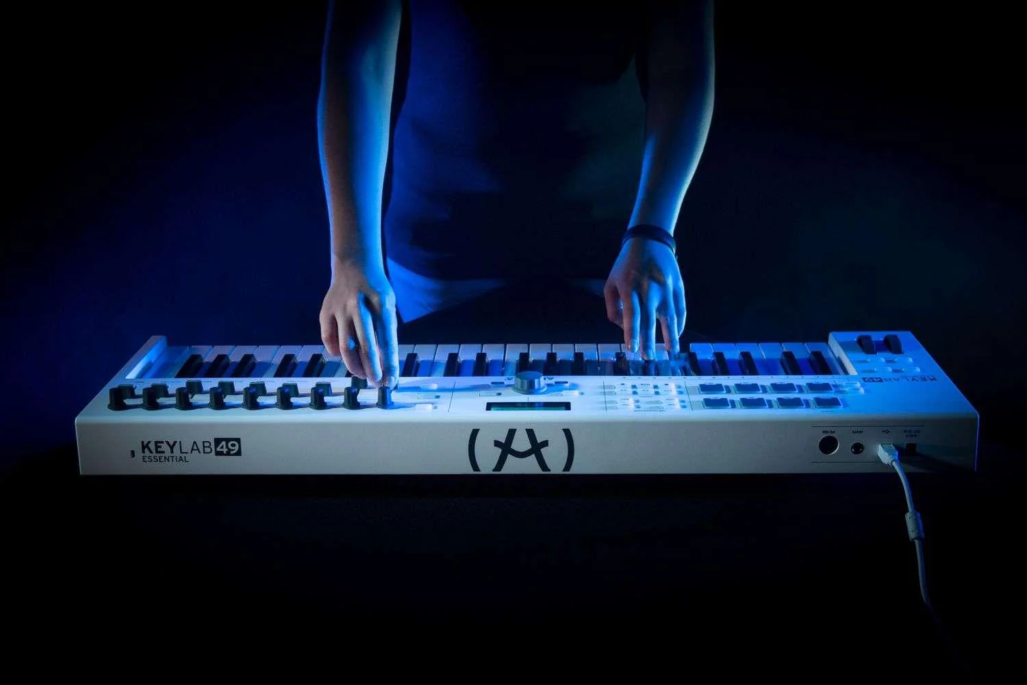Controlador Arturia Keylab Essential 49 230521 - Image 12