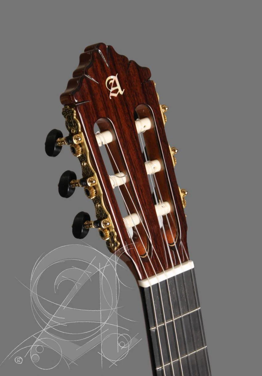 Guitarra Acustica Alhambra 10 Premier - Image 5