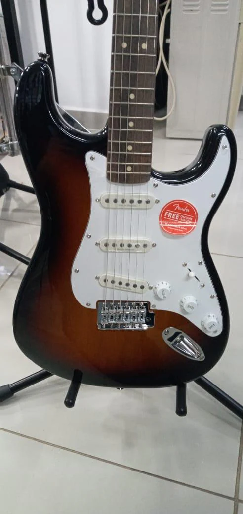 Guitarra Electrica Fender Squier Vm Strat 03712055 - Image 2